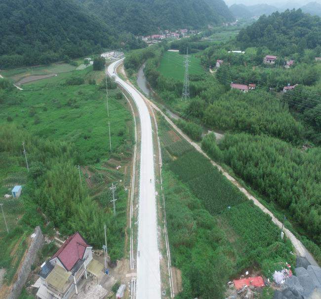 进场公路  